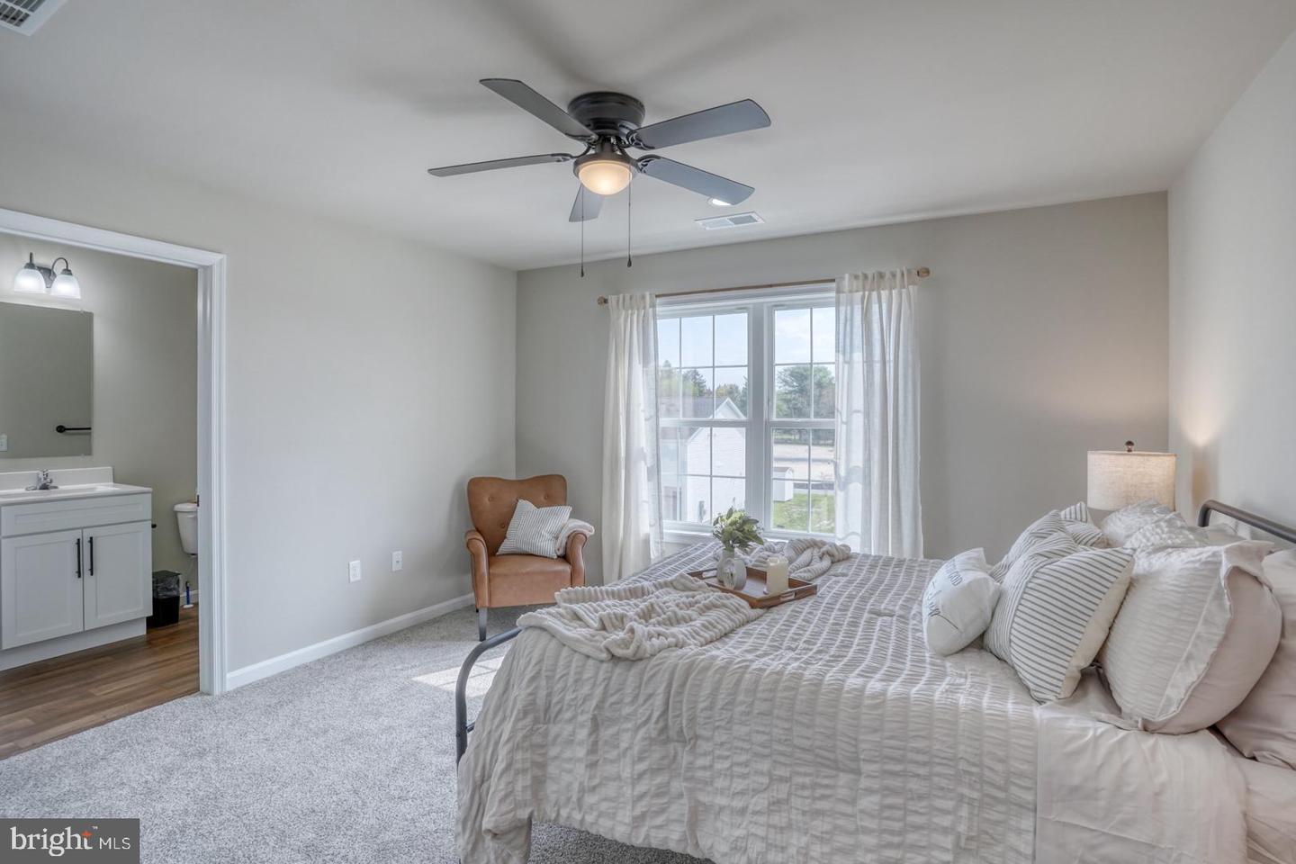210 Rojan Rd #model Property Photo 17