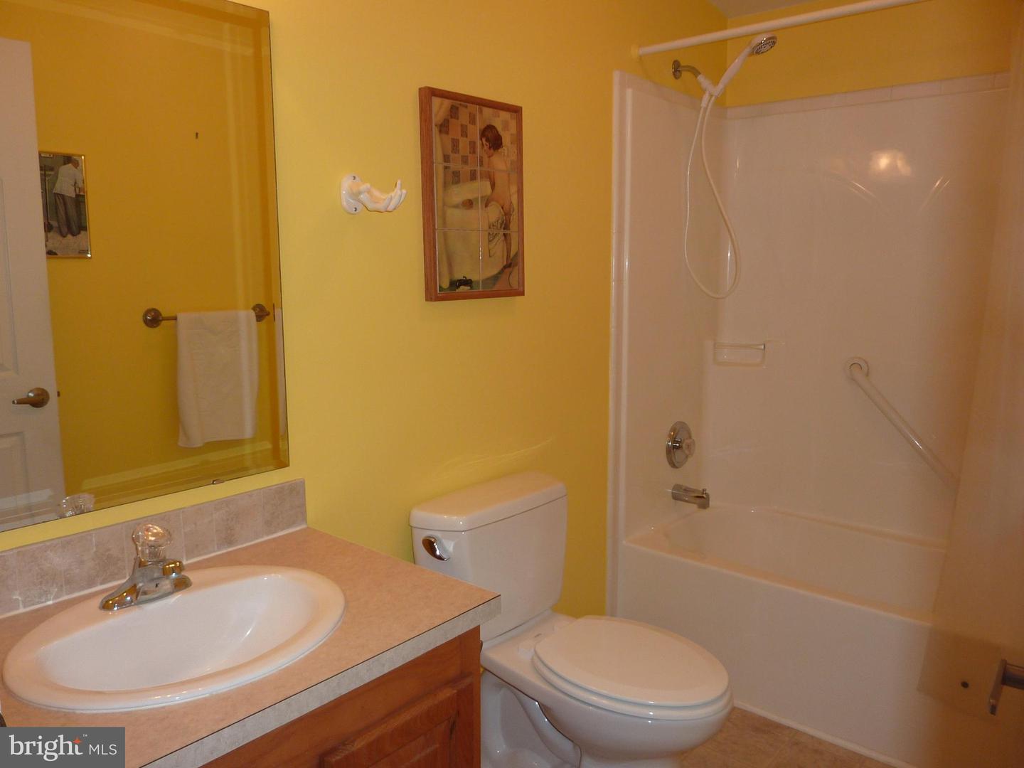 809 Stella St #125 Property Photo 34
