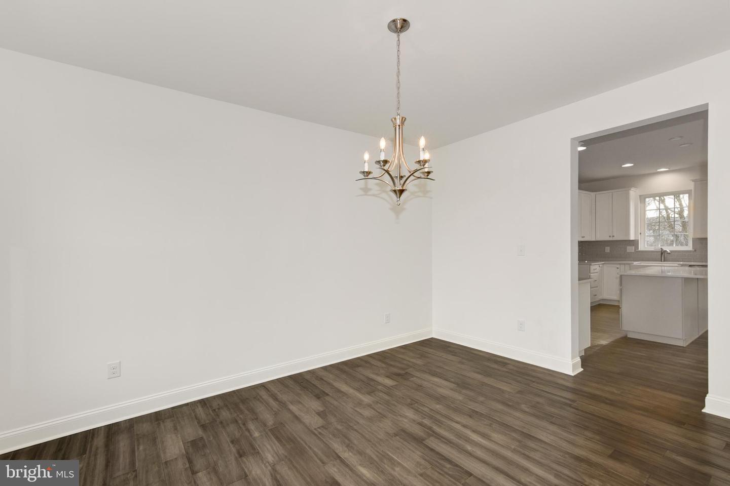 33 Seldon Dr #3 Oxford Property Photo 6
