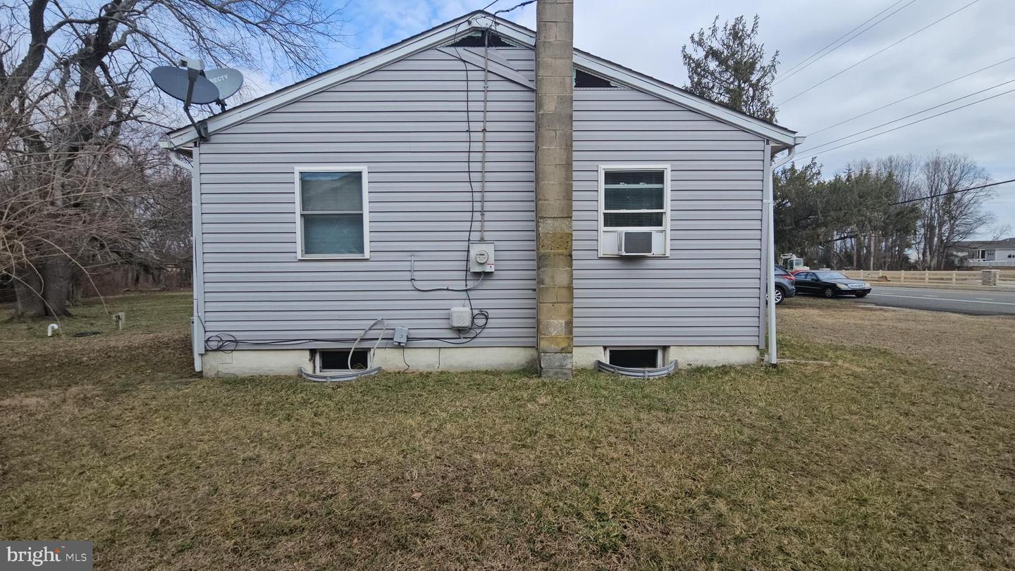 1007 Sophers Row Property Photo 3