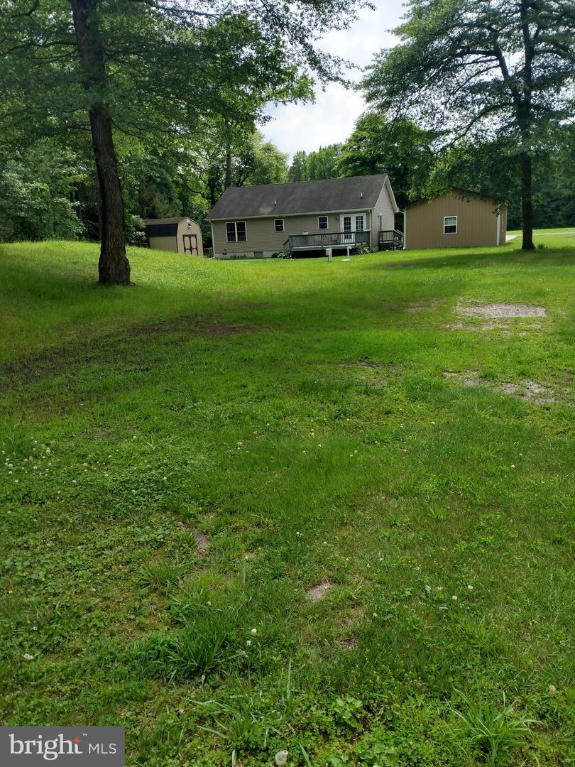 1210 Hollering Hill Rd Property Photo 7