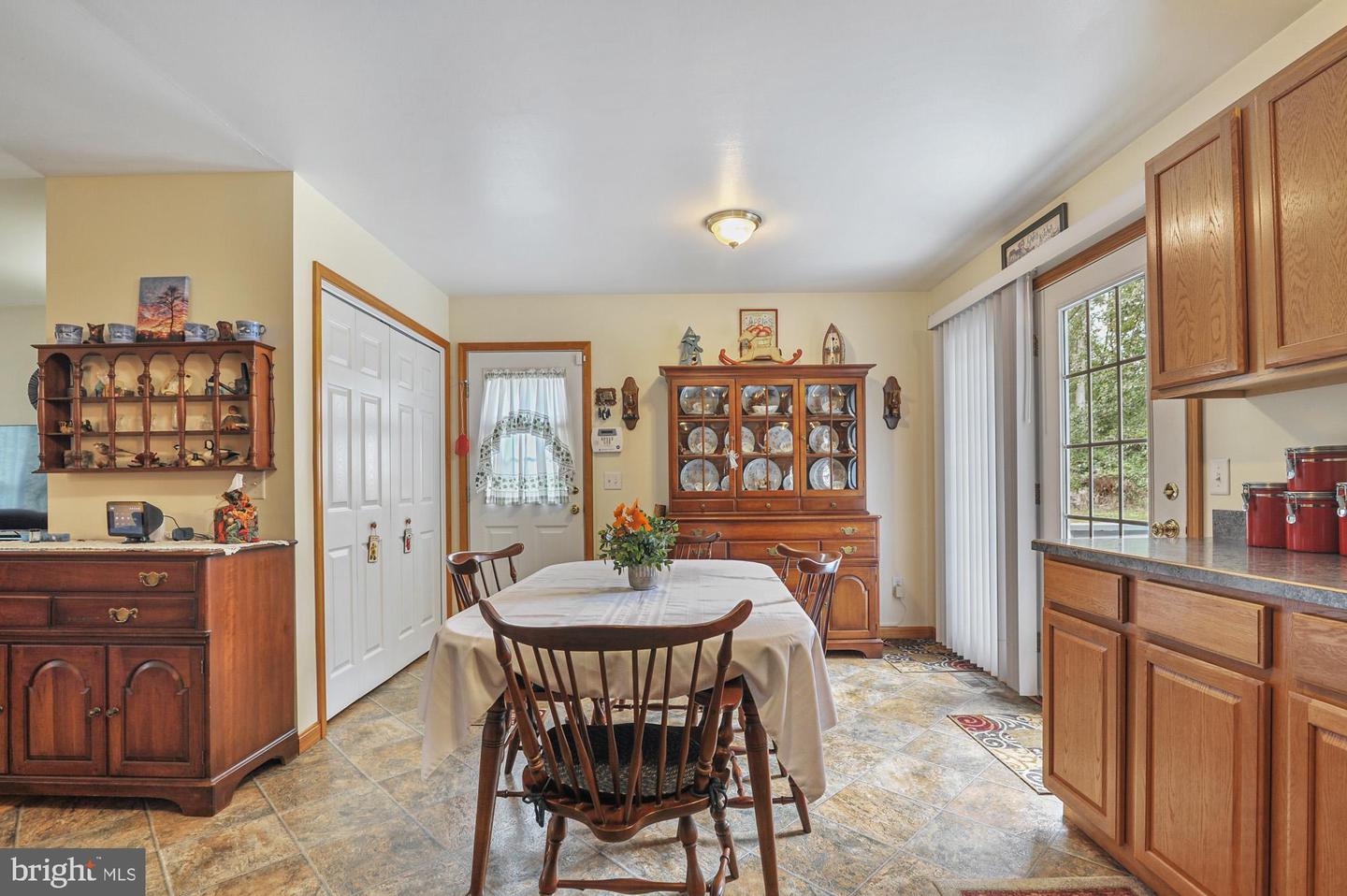 1210 Hollering Hill Rd Property Photo 18