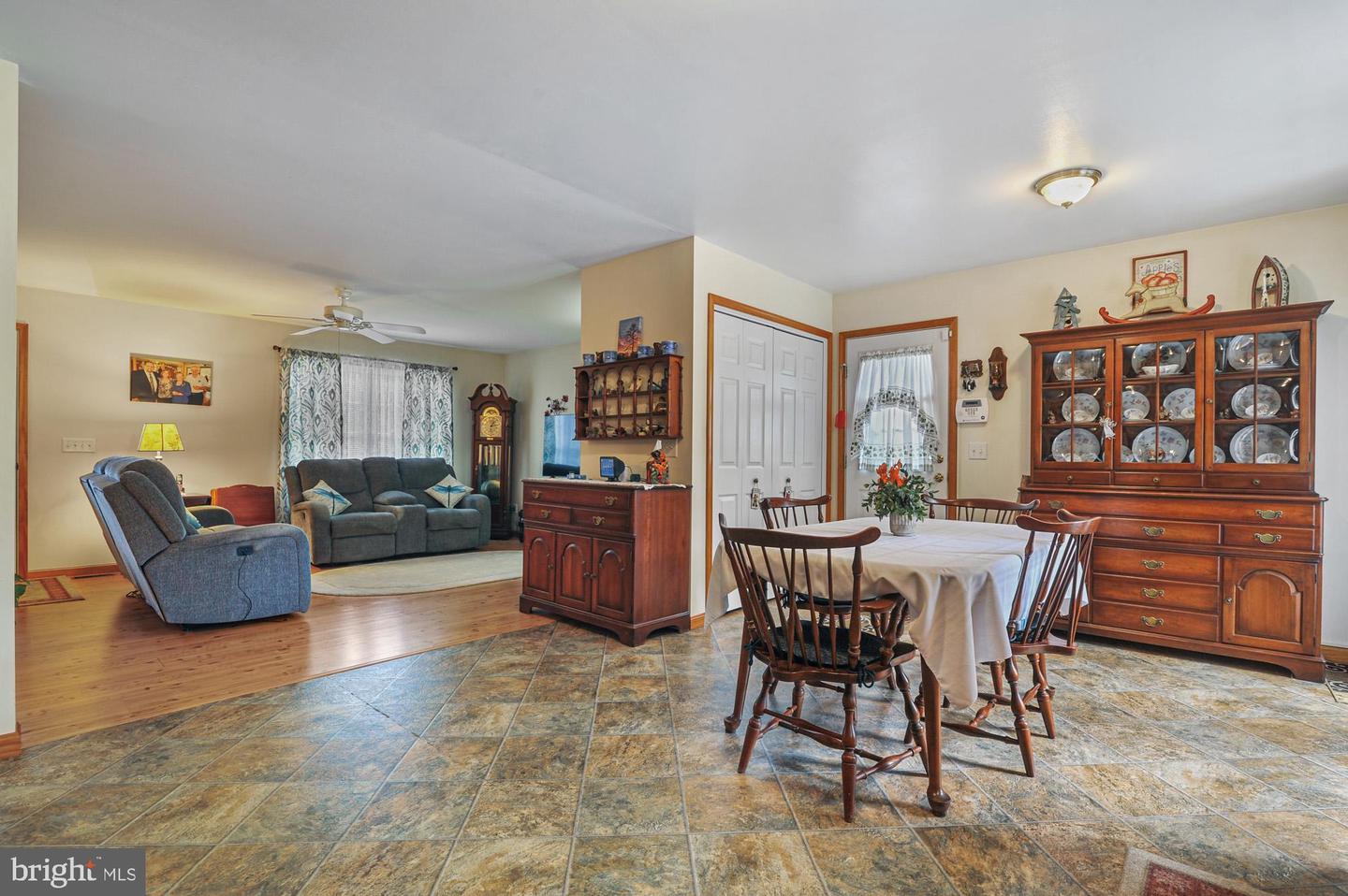 1210 Hollering Hill Rd Property Photo 21