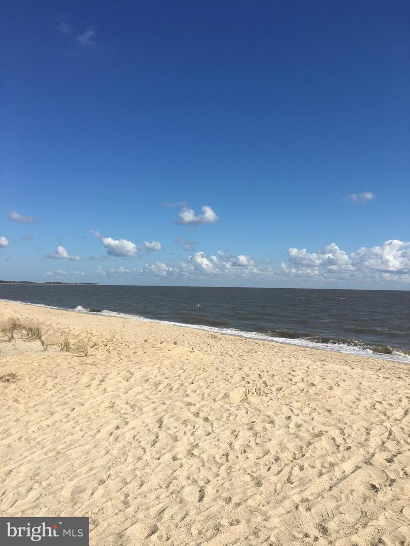 N Bay Shore Dr #lot 8 Property Photo 4