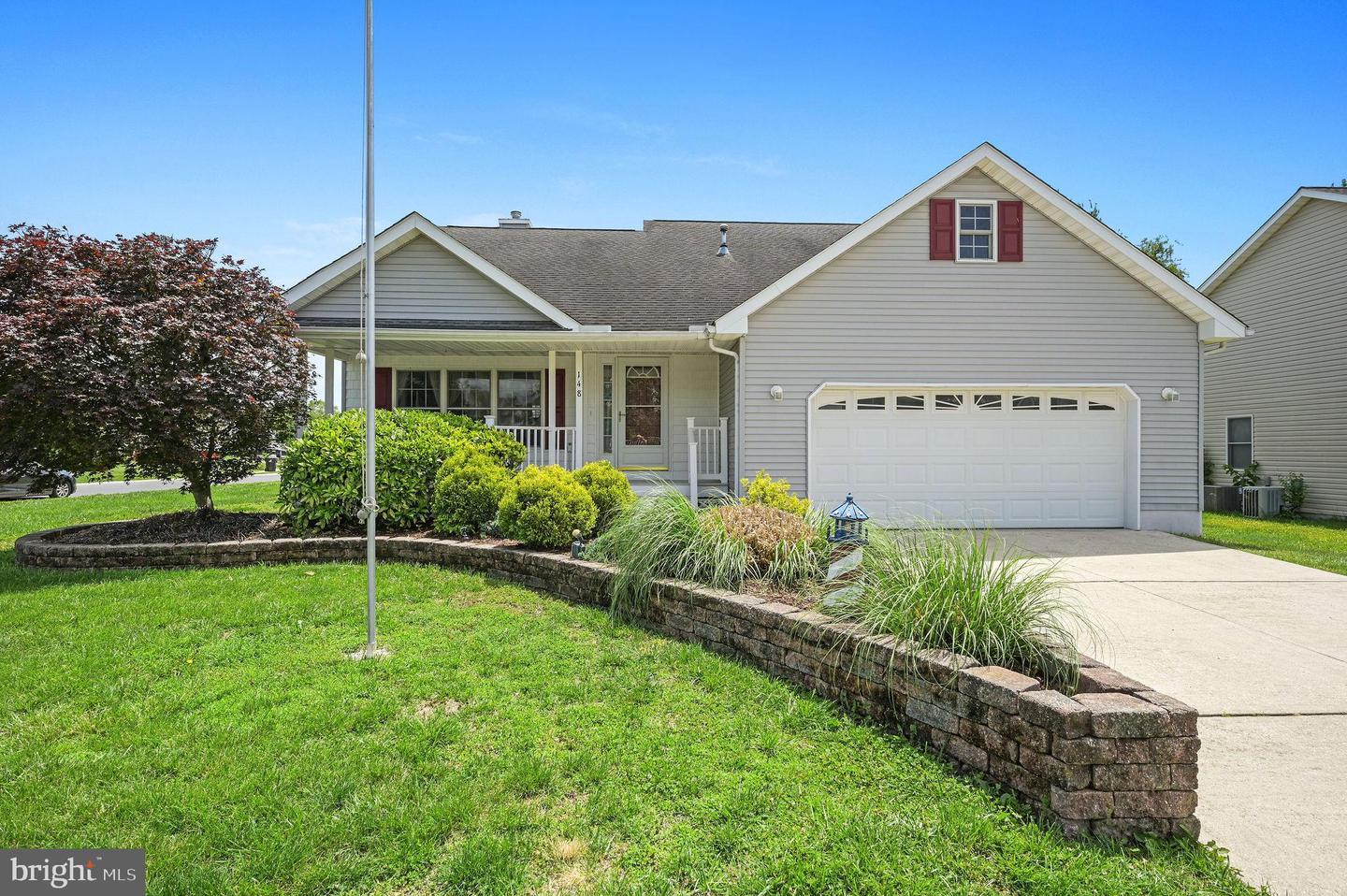 148 LUDLOW LN