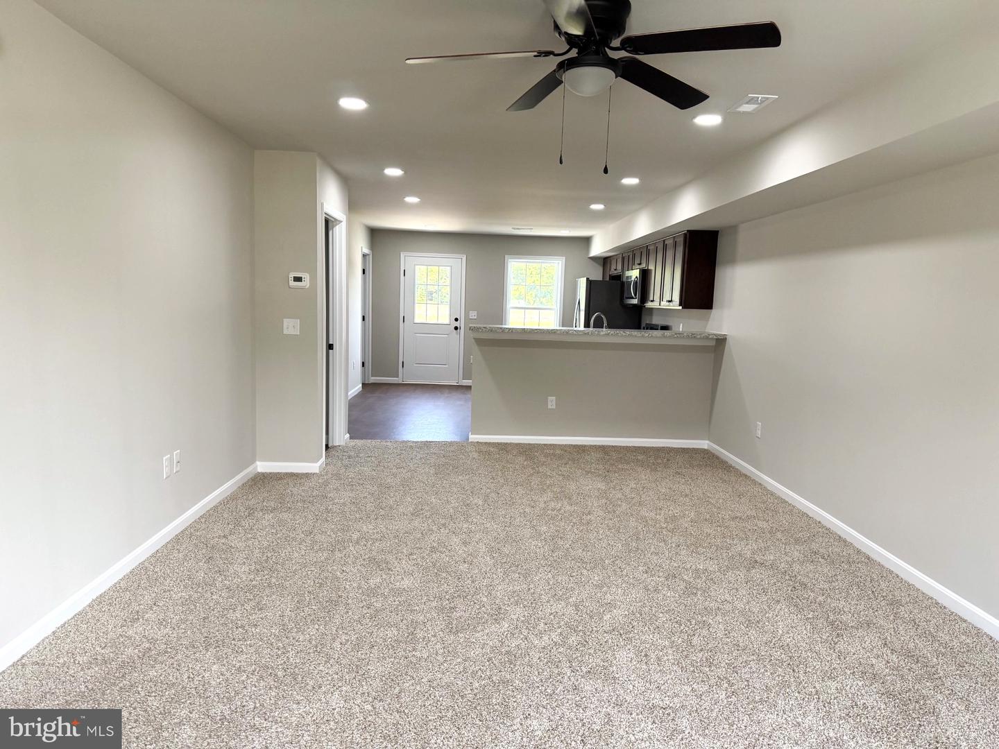 237 Rojan Rd #112 Property Photo 6