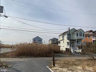 177 N BAY SHORE DR Property Photo 1
