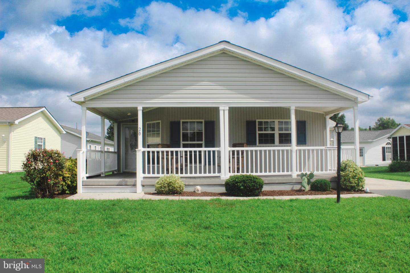 20 Coomb Ln Property Photo 2