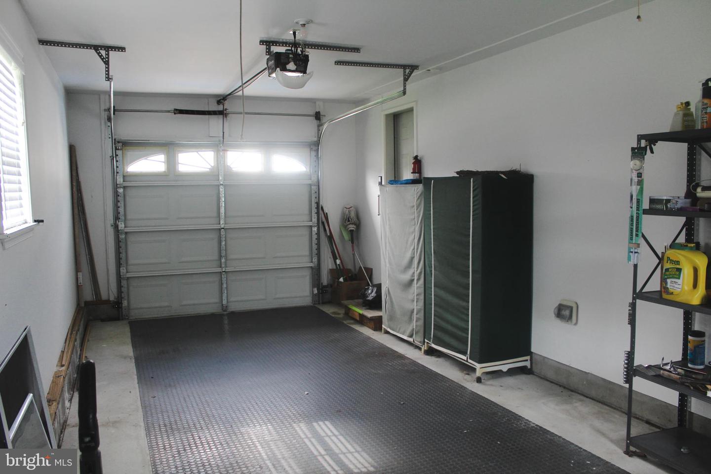 20 Coomb Ln Property Photo 14