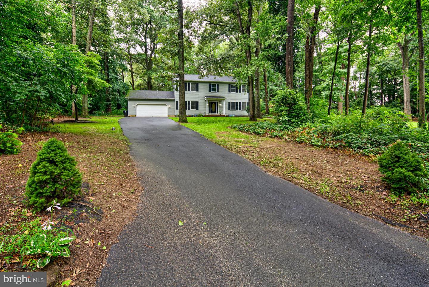 106 PINE NEEDLE DR Property Photo 1
