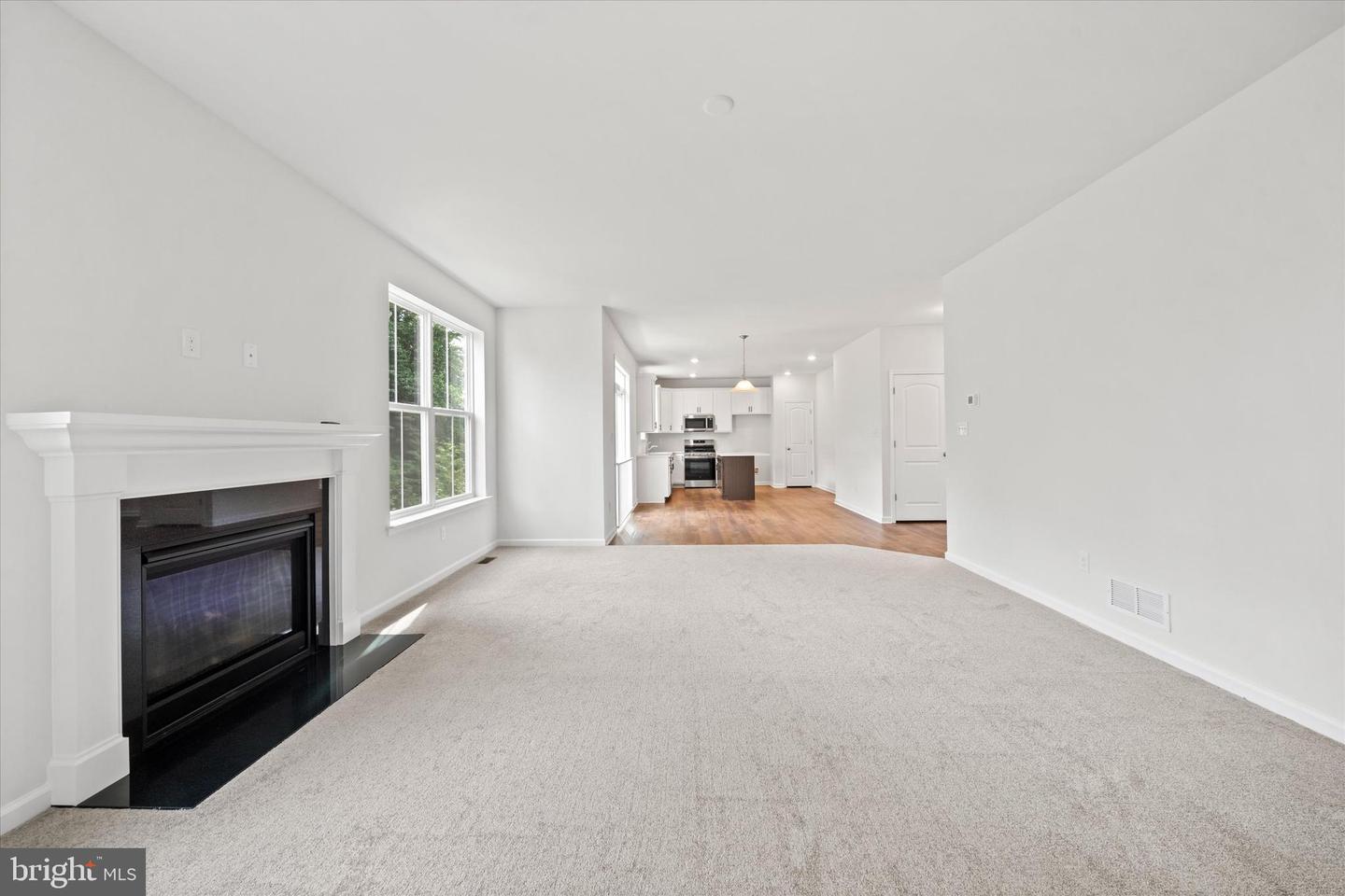 211 Laks Ct #abbott Property Photo 13