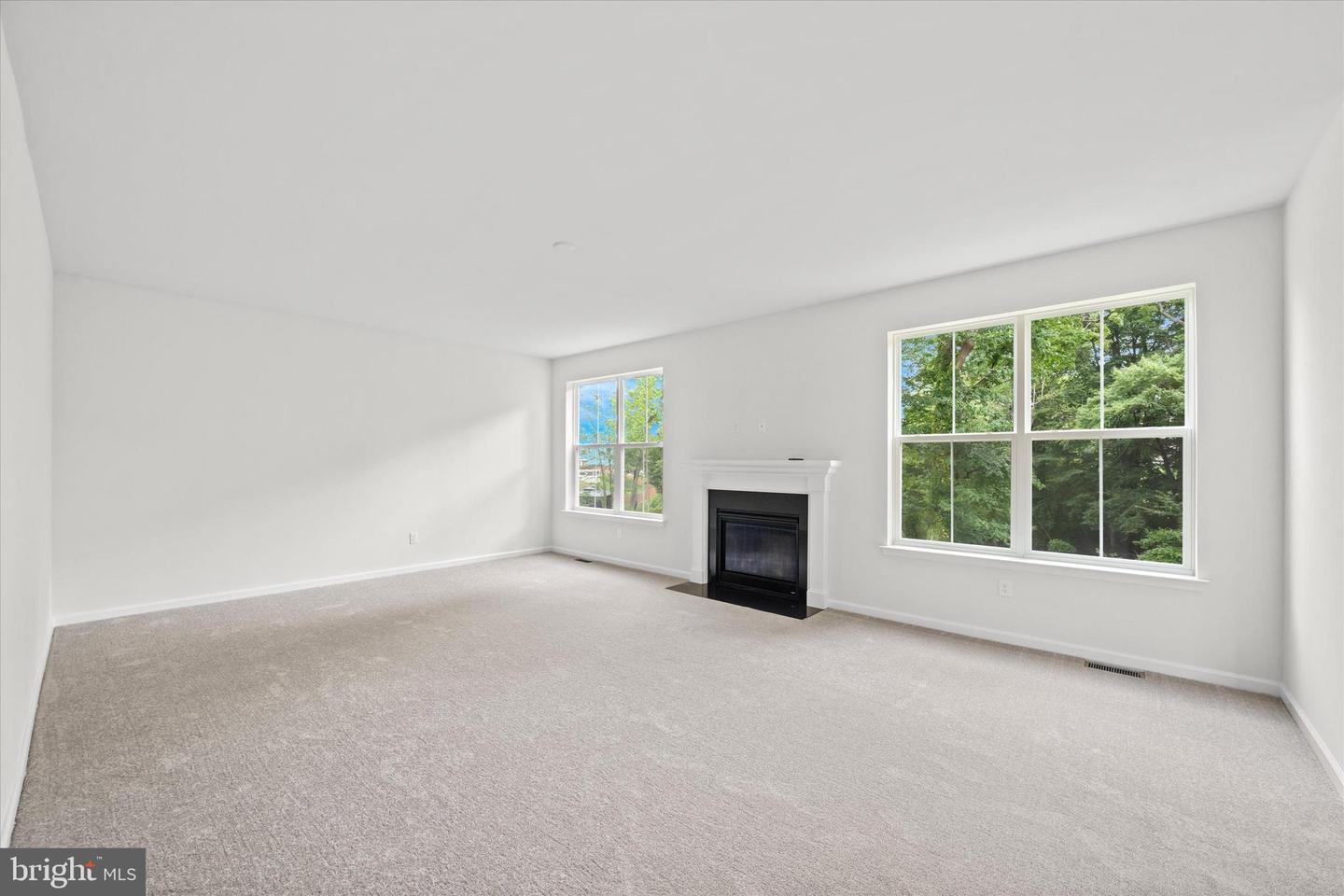 211 Laks Ct #abbott Property Photo 14