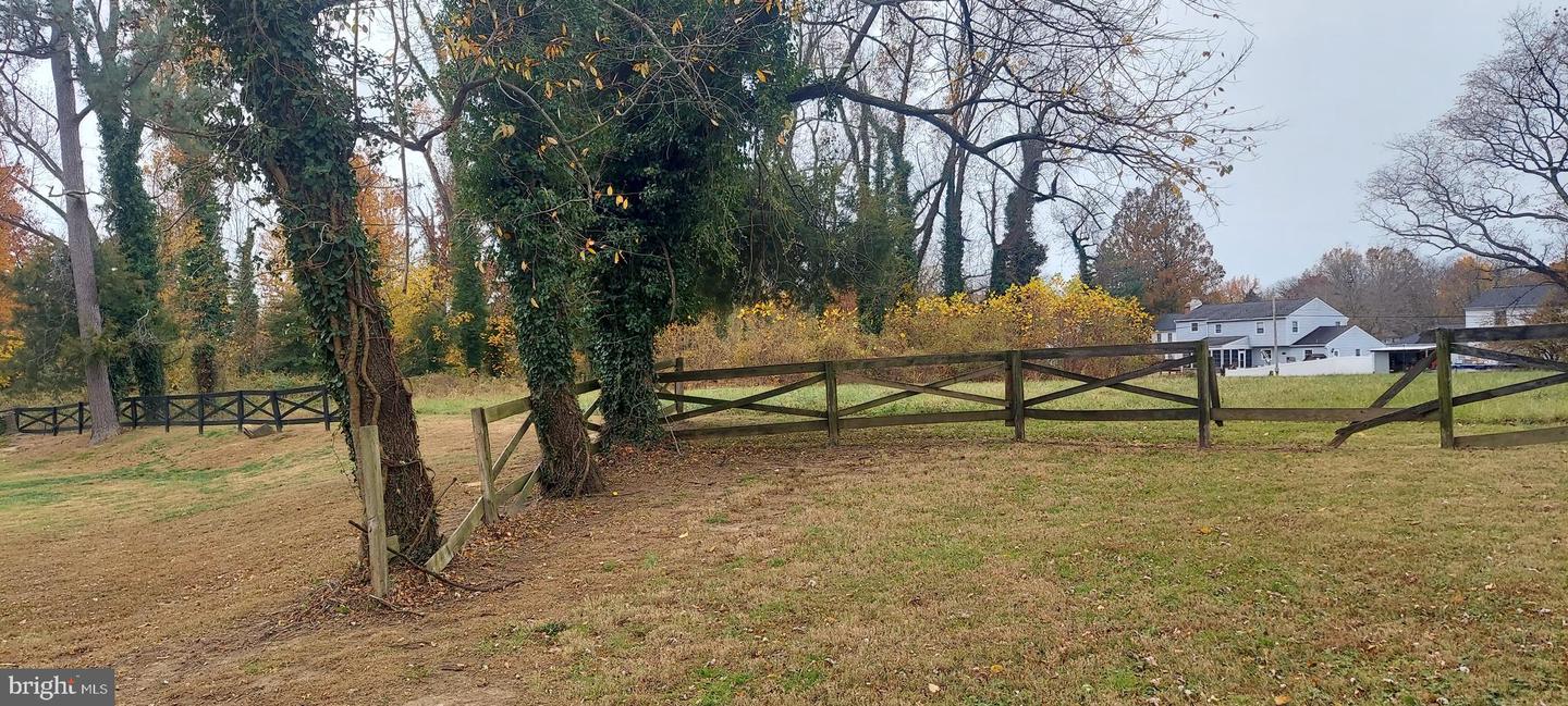 0 Jefferson Property Photo 9