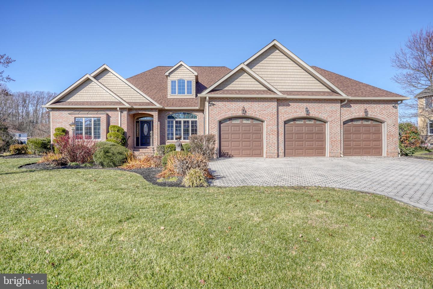 1810 Windswept Cir Property Photo 8