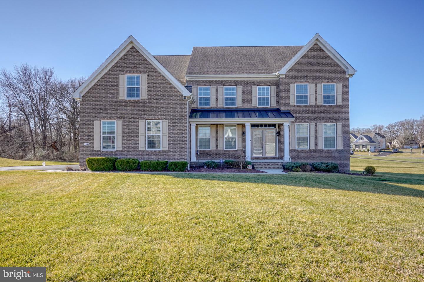 1041 Fawn Haven Walk Property Photo 6