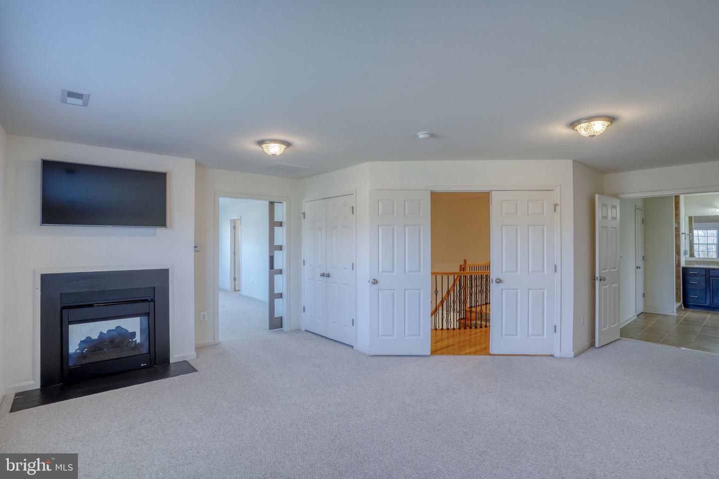 1041 Fawn Haven Walk Property Photo 32