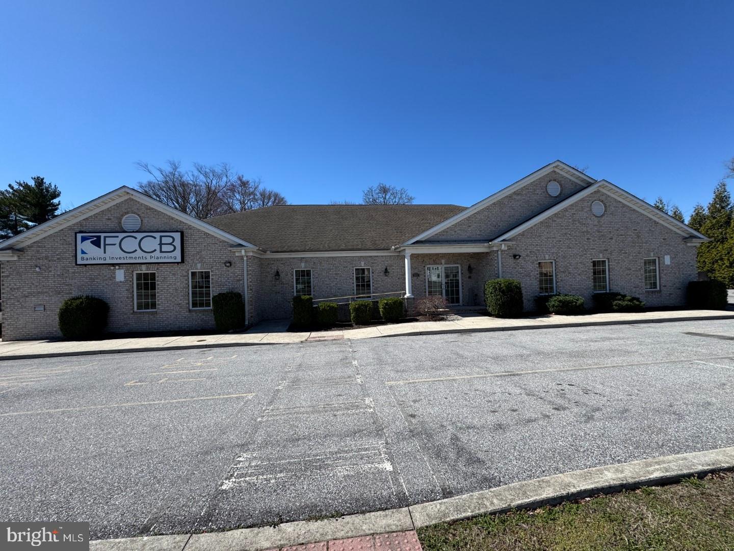 584-unit #1 N Dupont Hwy #1 Property Photo 1