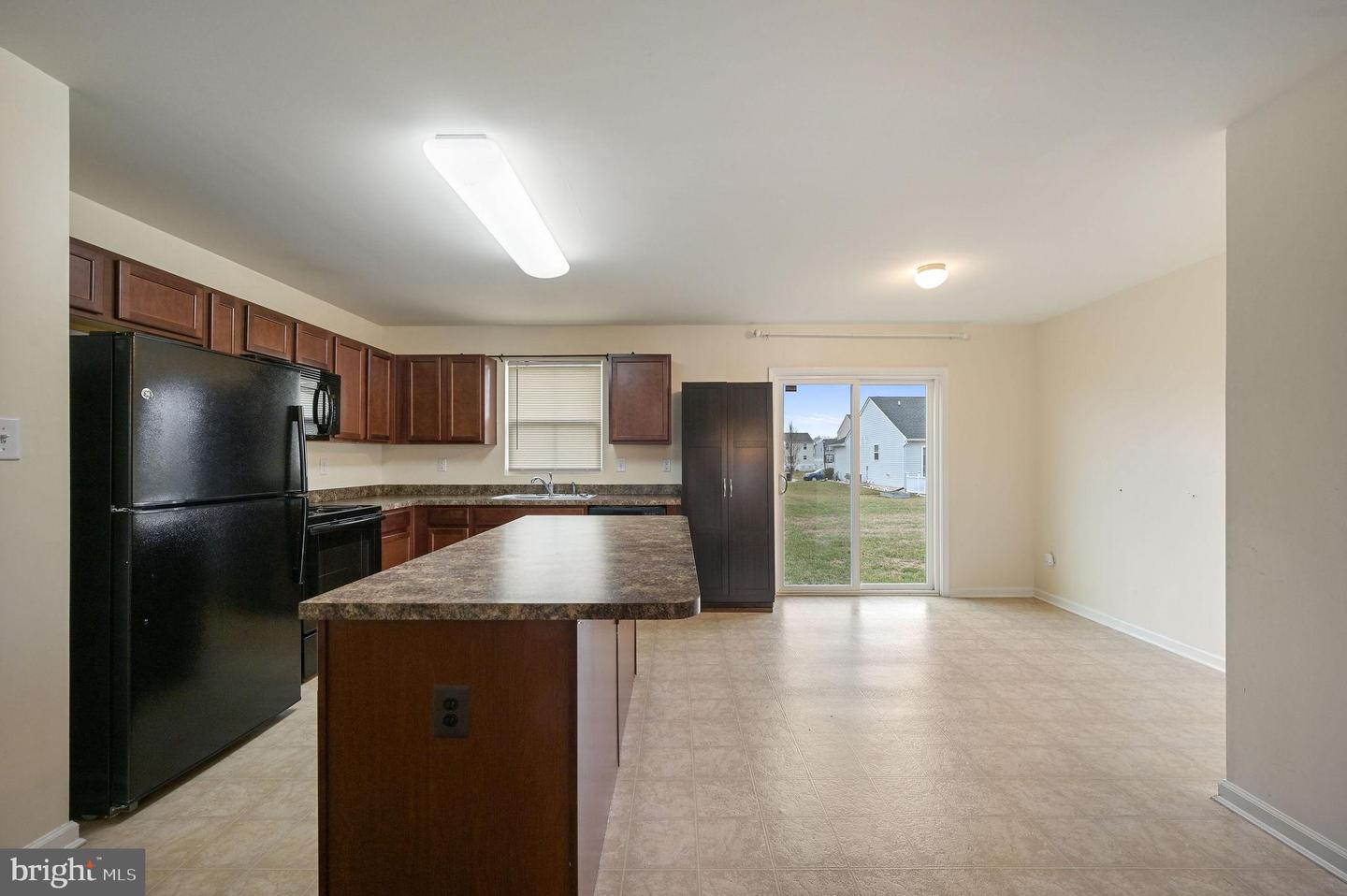 714 Marta Dr Property Photo 5