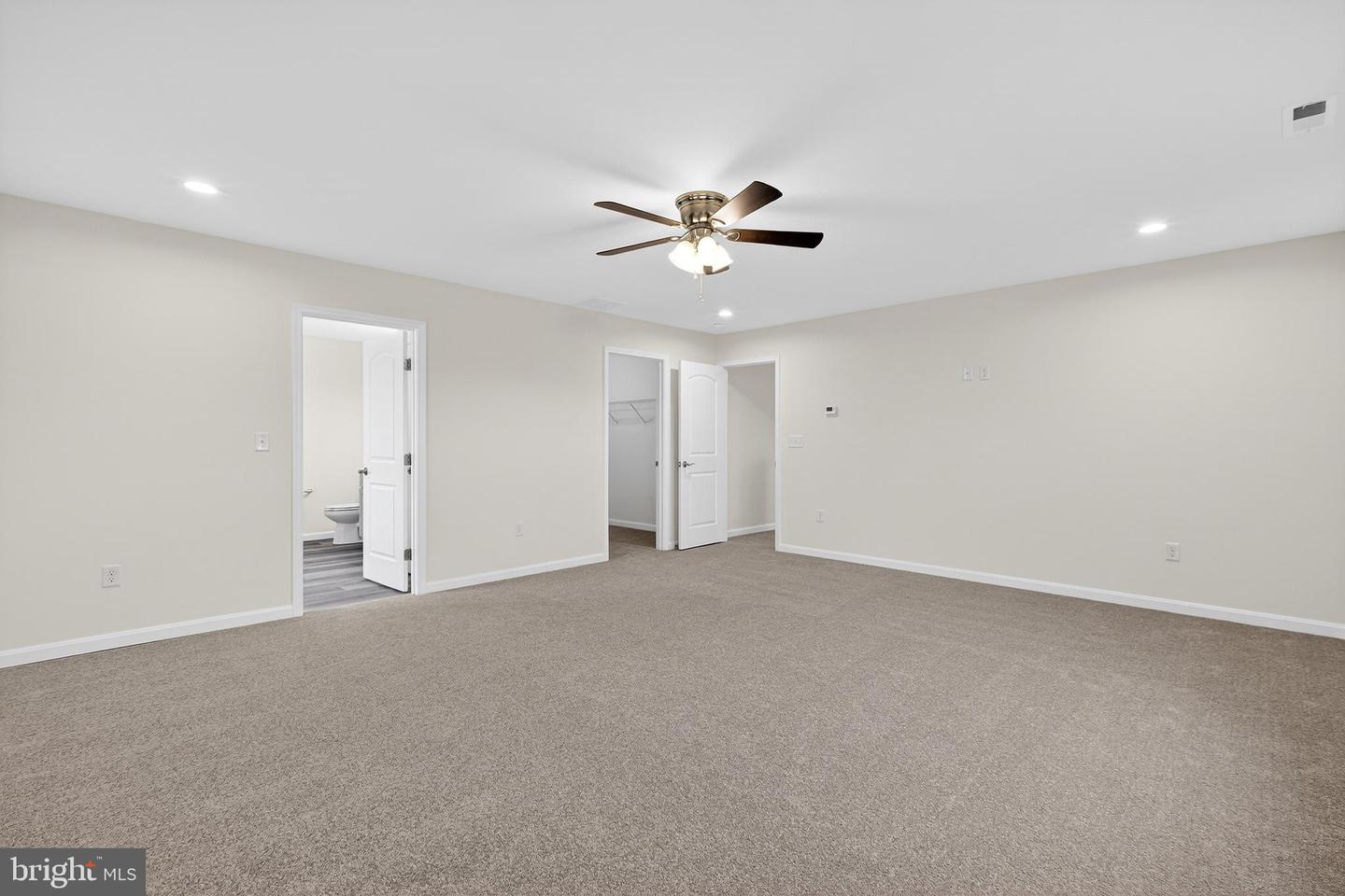 763 W Evens Rd Property Photo 36