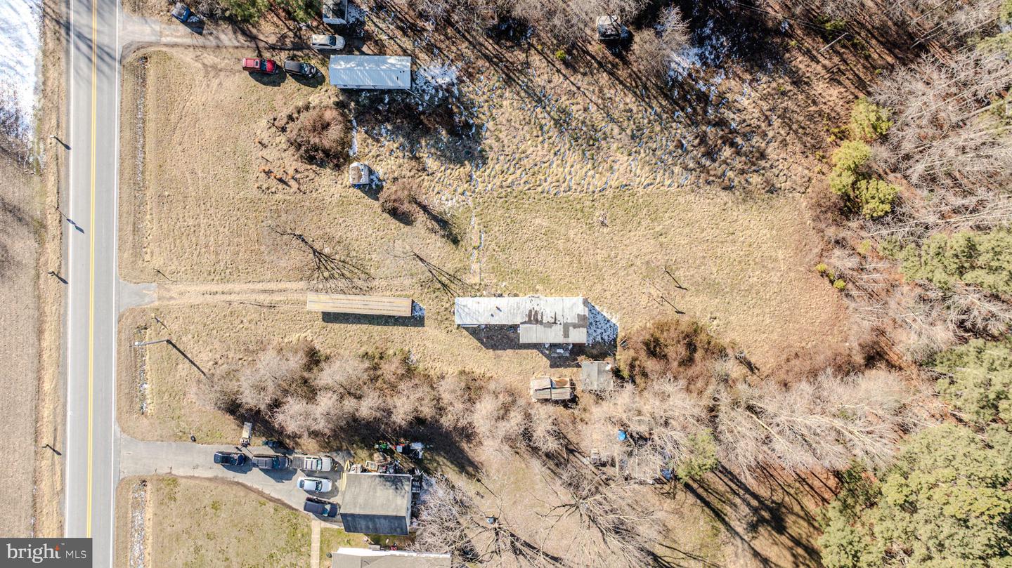 2325 Burnite Mill Rd Property Photo 9