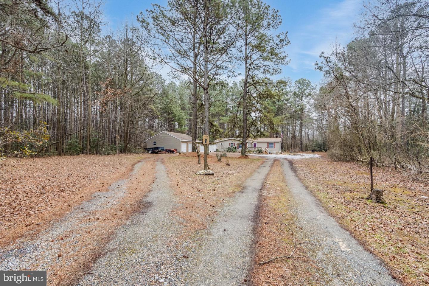 2578 Williamsville Rd Property Photo 2
