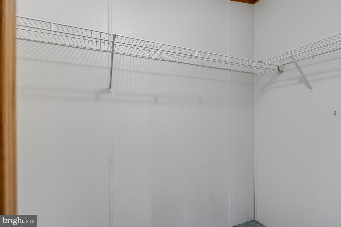 2578 Williamsville Rd Property Photo 14