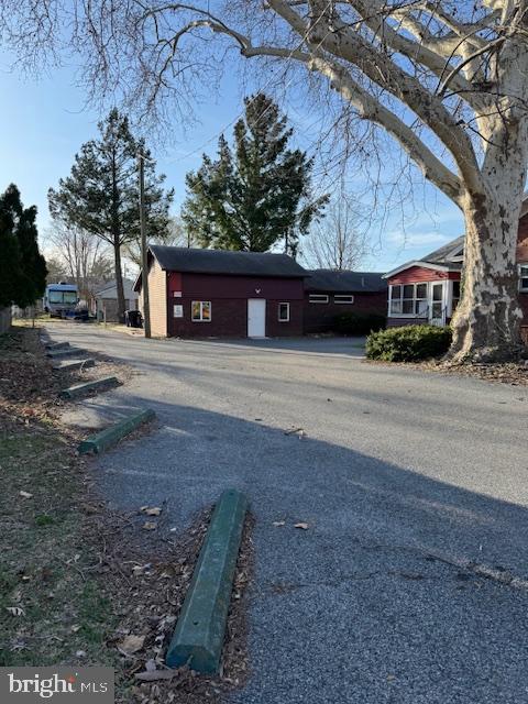 896 S State St Property Photo 27