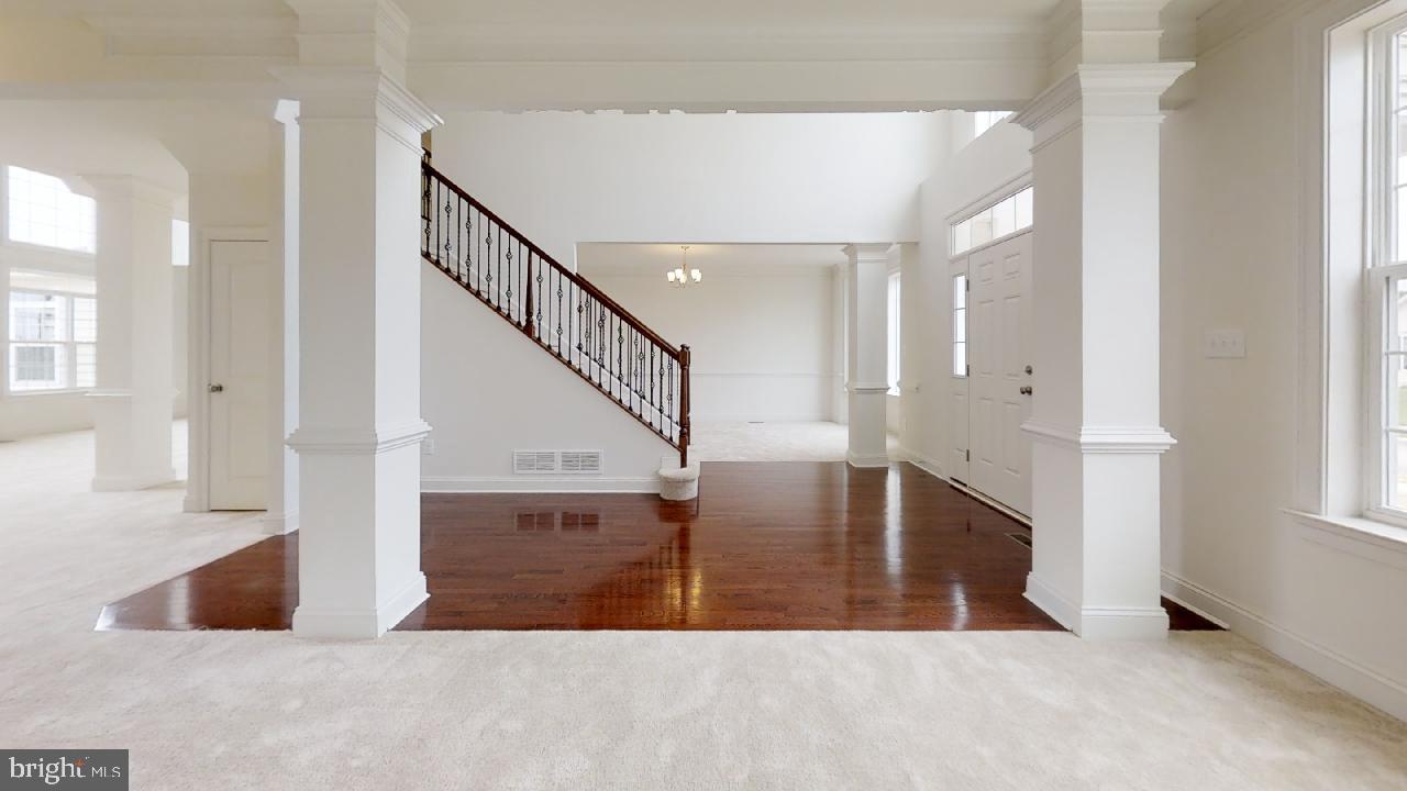 1 Summit Dr #philadelphian Property Photo 7