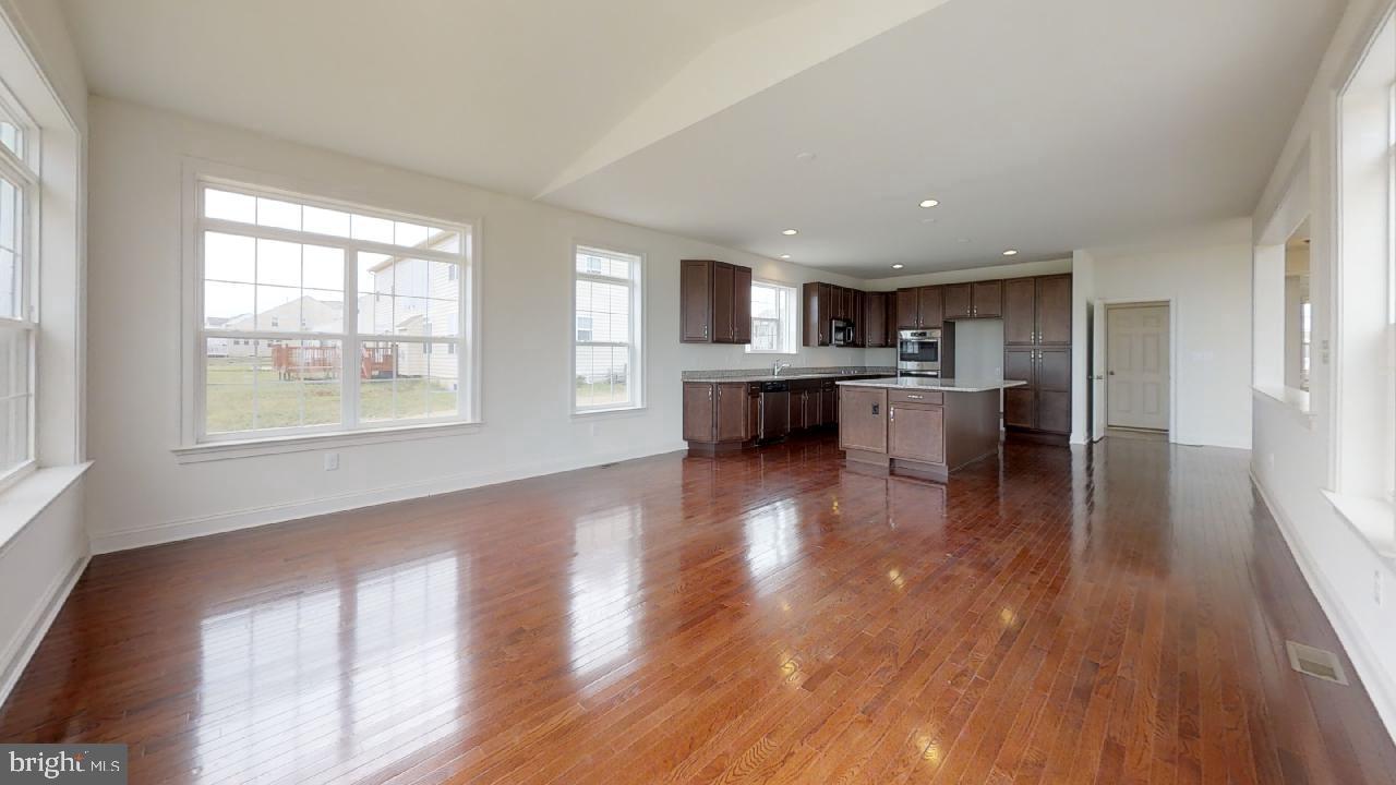 1 Summit Dr #philadelphian Property Photo 12