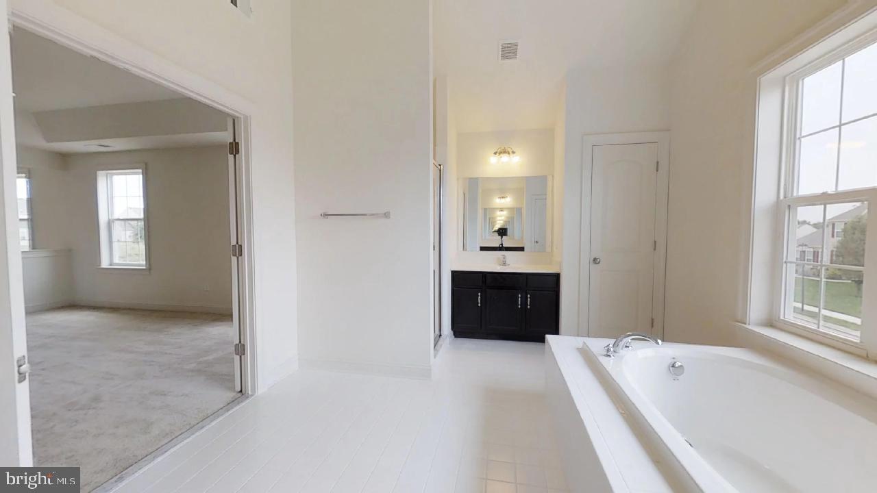 1 Summit Dr #philadelphian Property Photo 39