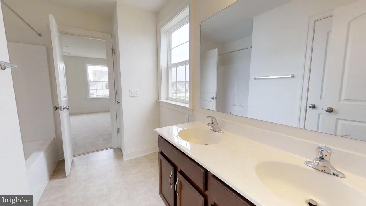 1 Summit Dr #philadelphian Property Photo 42