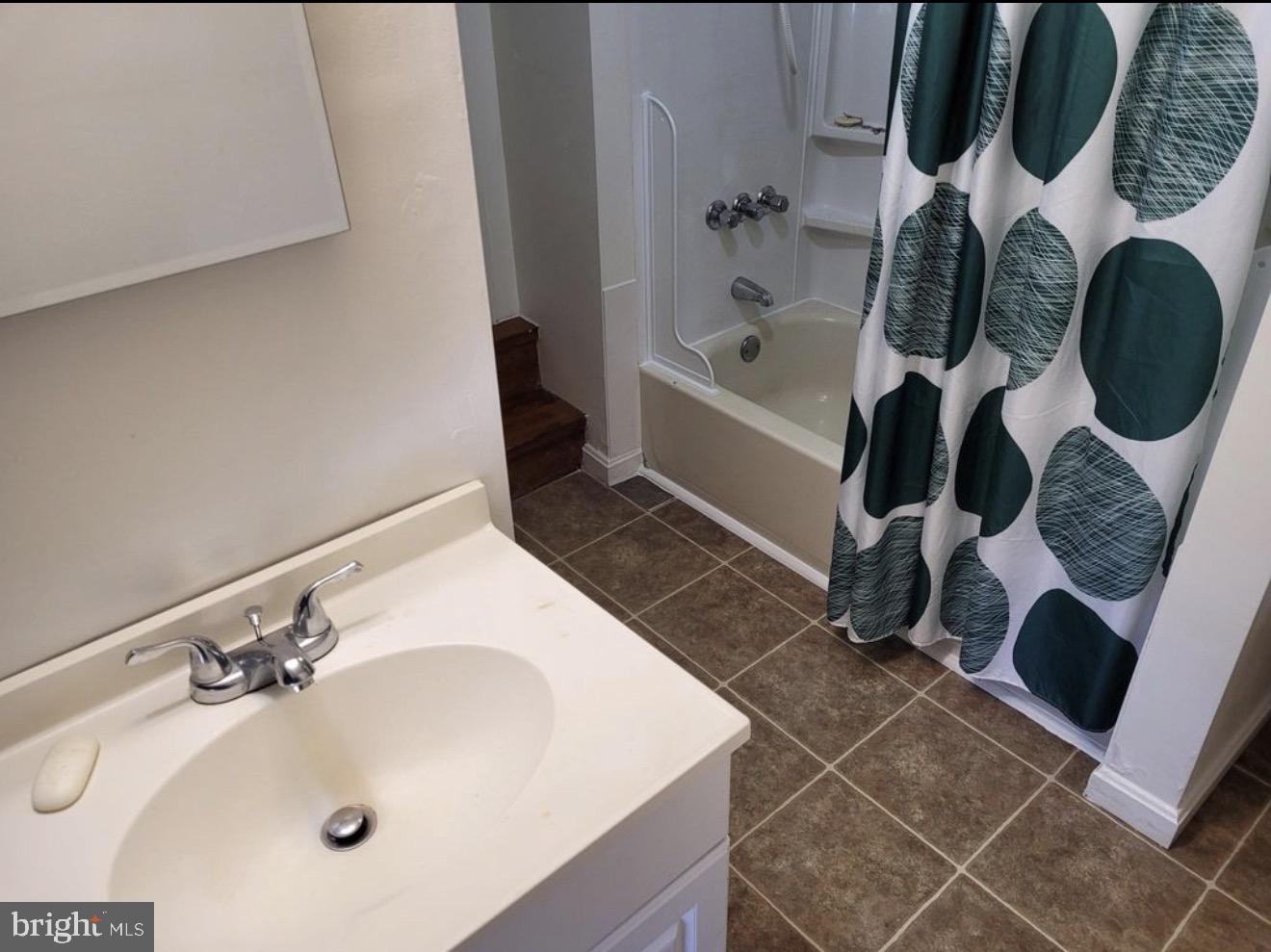 35 W Camden Wyoming Ave #3 Property Photo 5