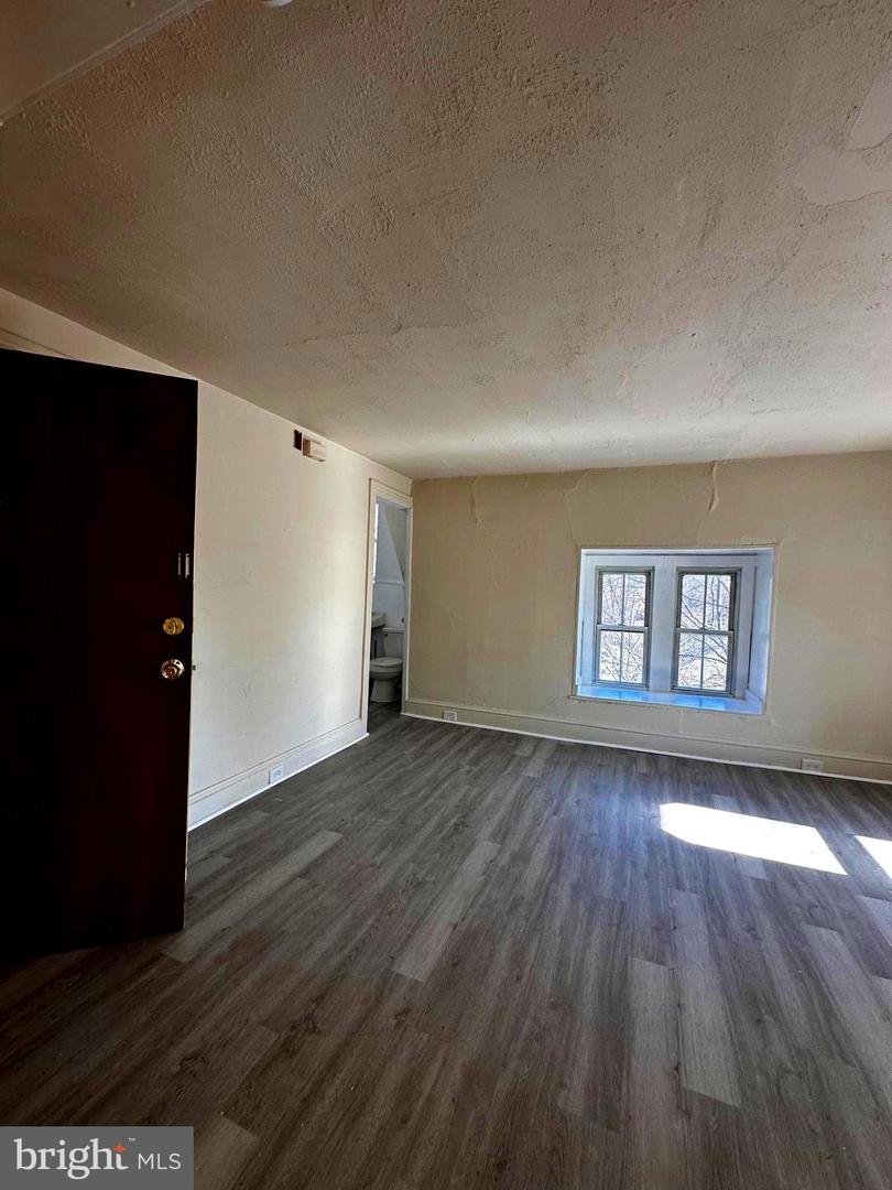 26 S State St Property Photo 16