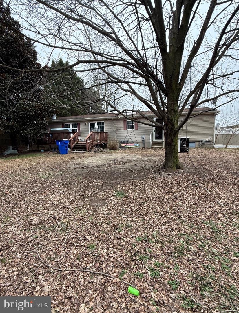 21 Cedar Crest Ln Property Photo 2