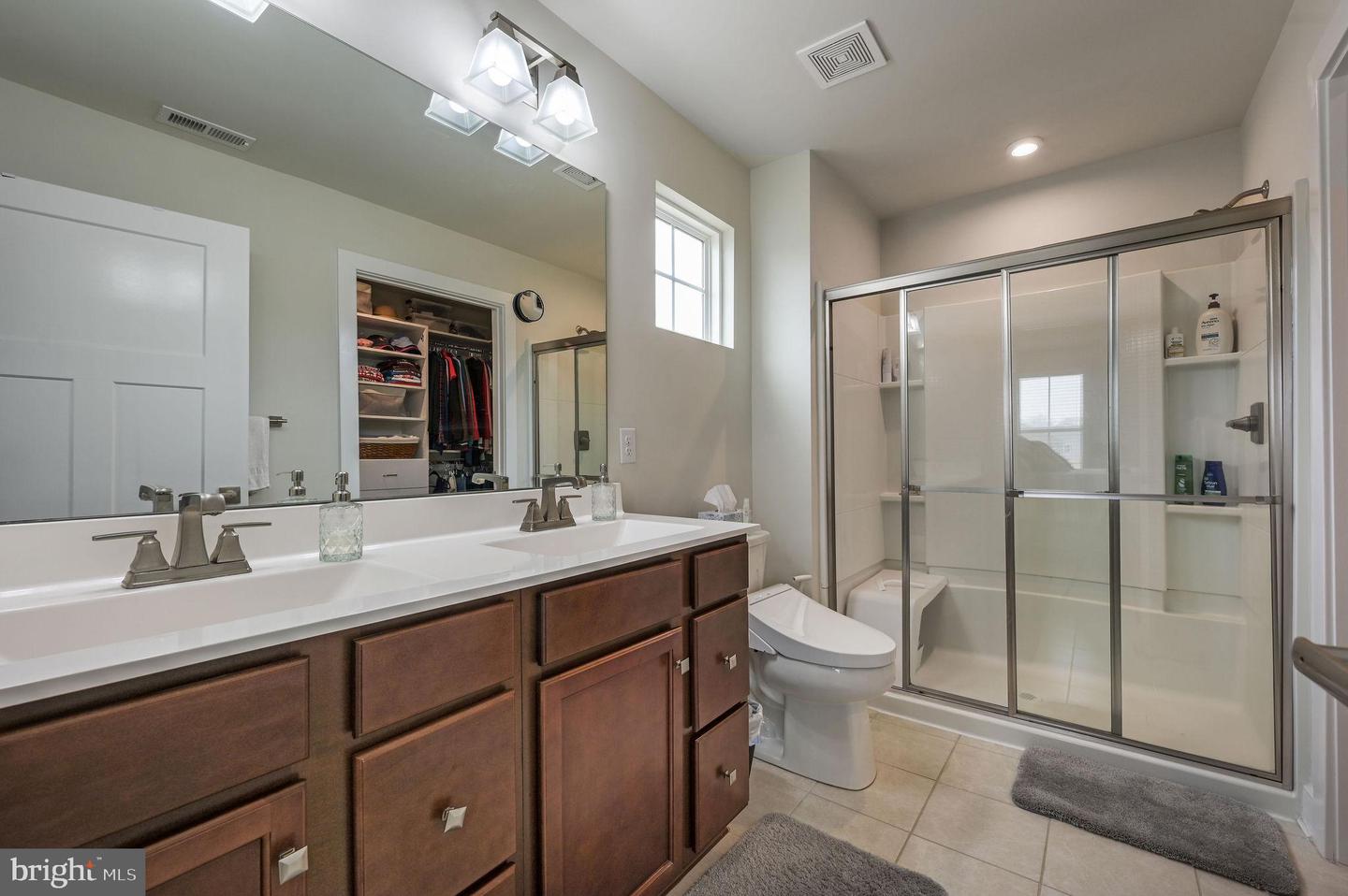 76 Balthasar Dr Property Photo 22