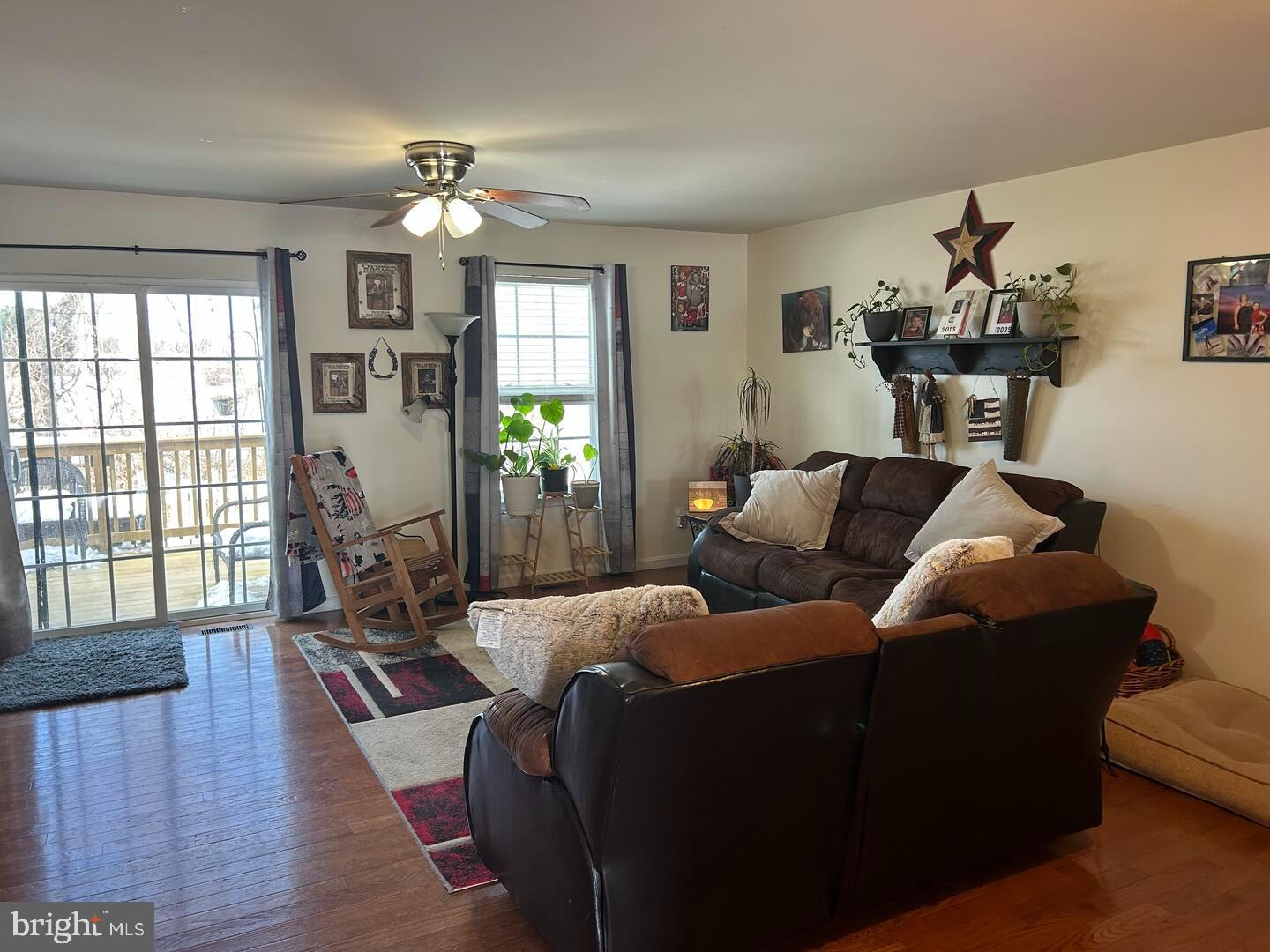 169 Medal Way Property Photo 2