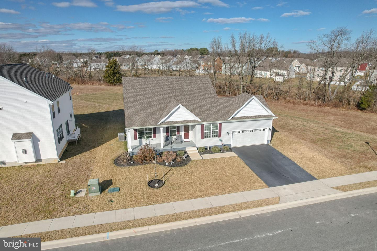 320 Clear Stream Dr Property Photo 5