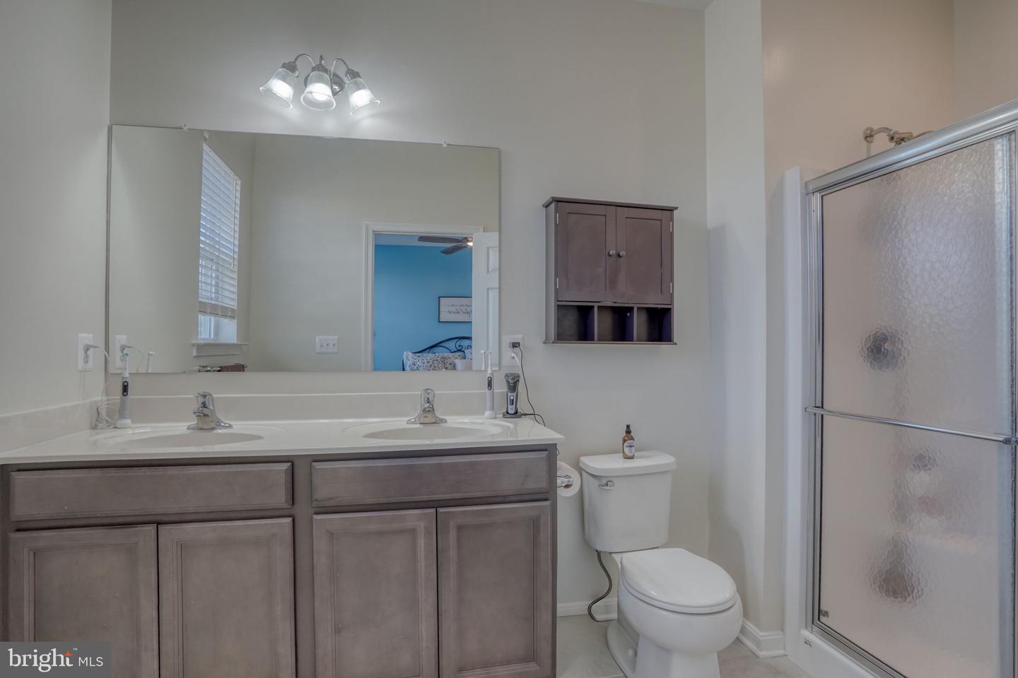320 Clear Stream Dr Property Photo 25