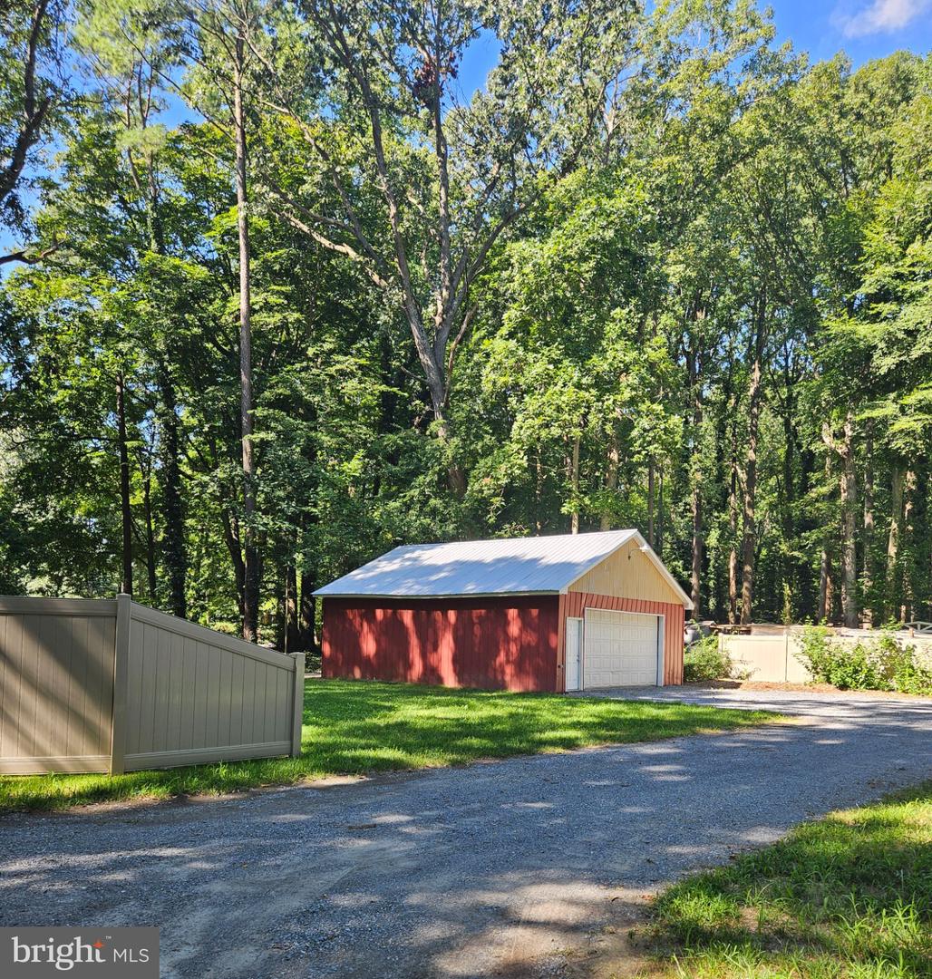3250 Andrews Lake Rd Property Photo 7