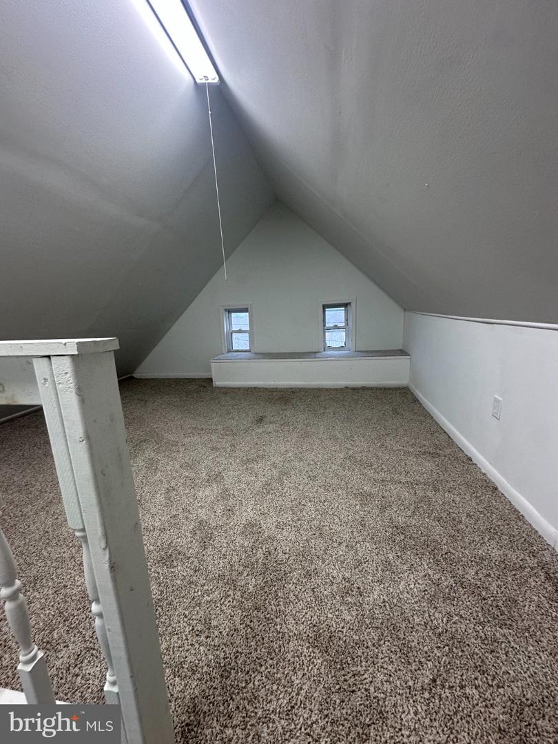 108 Bell St Property Photo 14