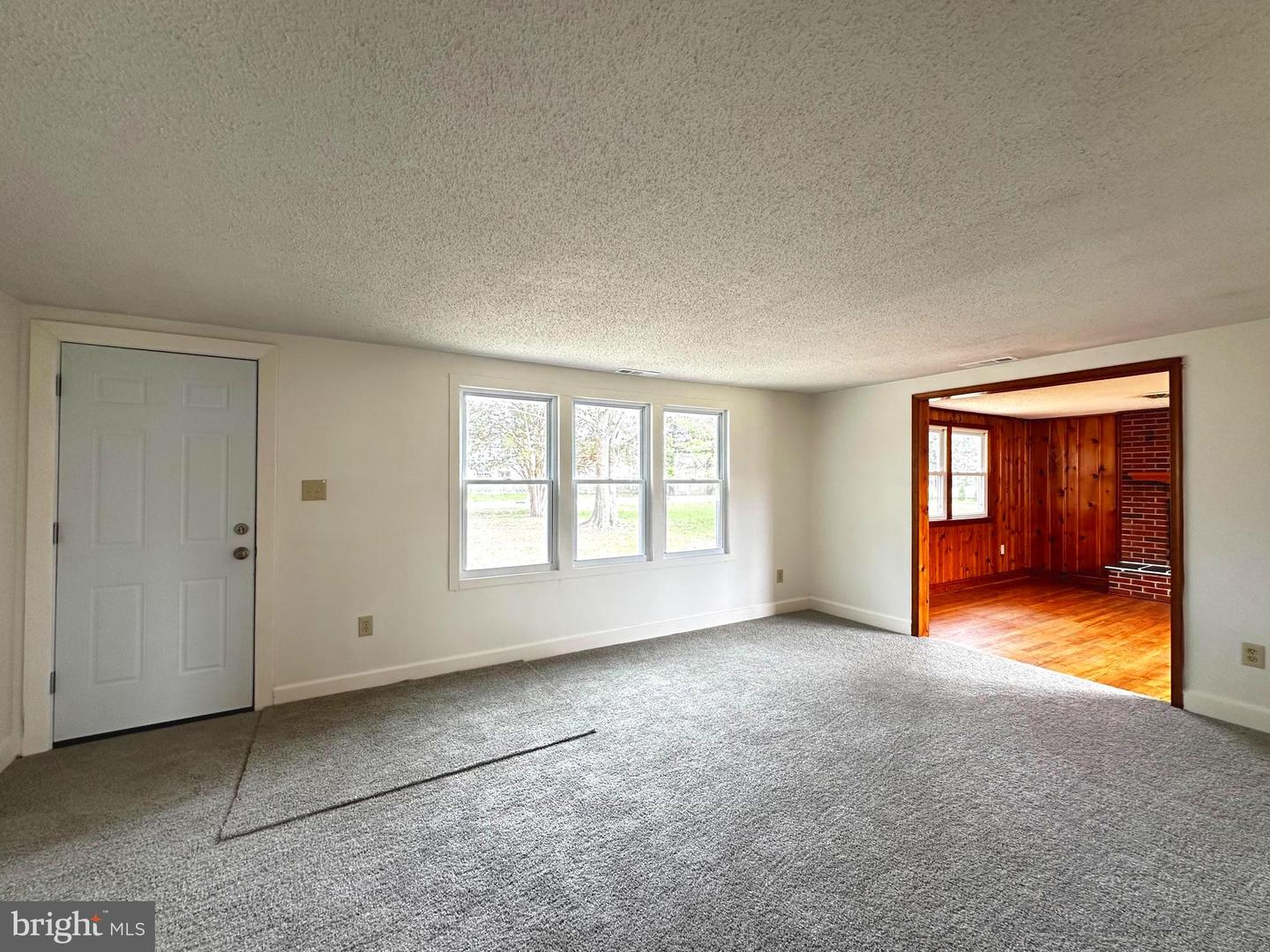139 Acorn Ln Property Photo 3