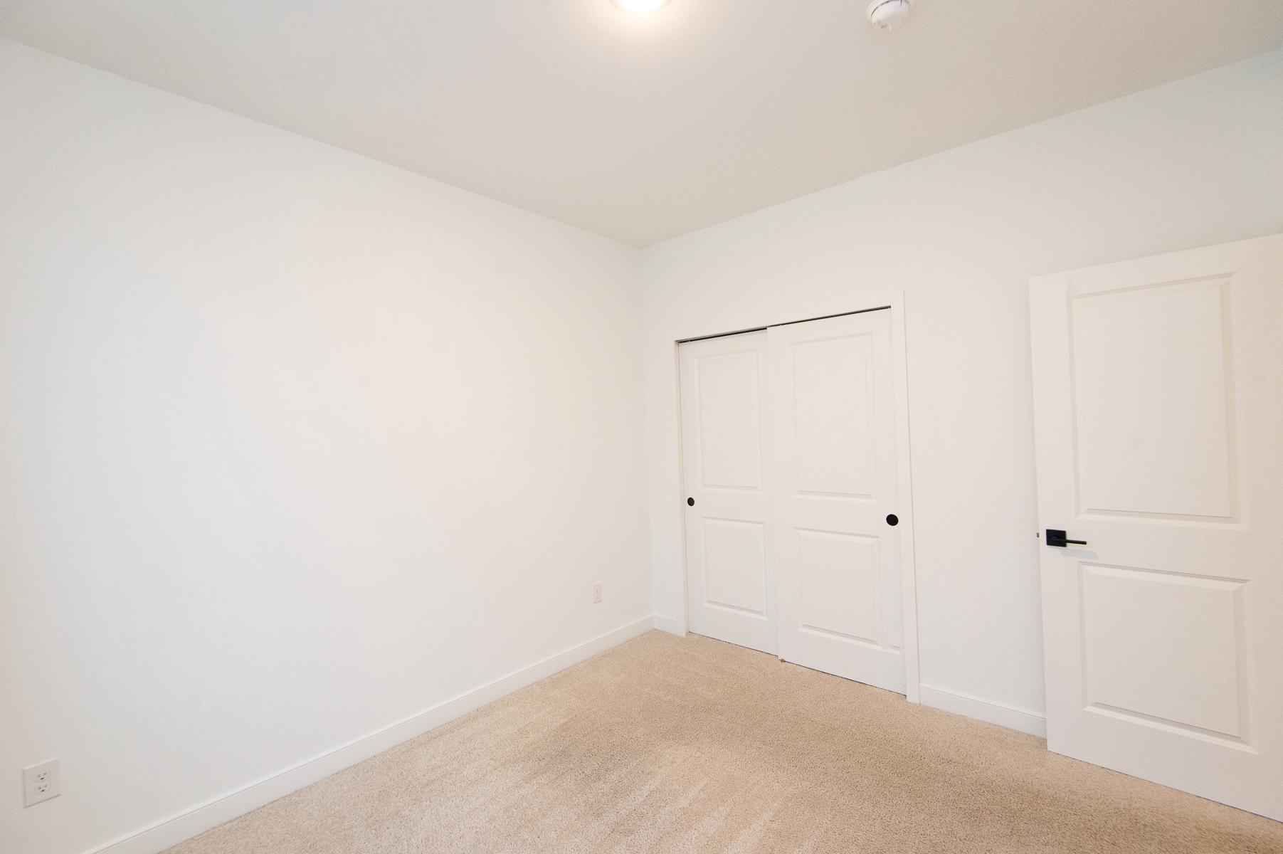 1002 Buxton Cir Property Photo 10