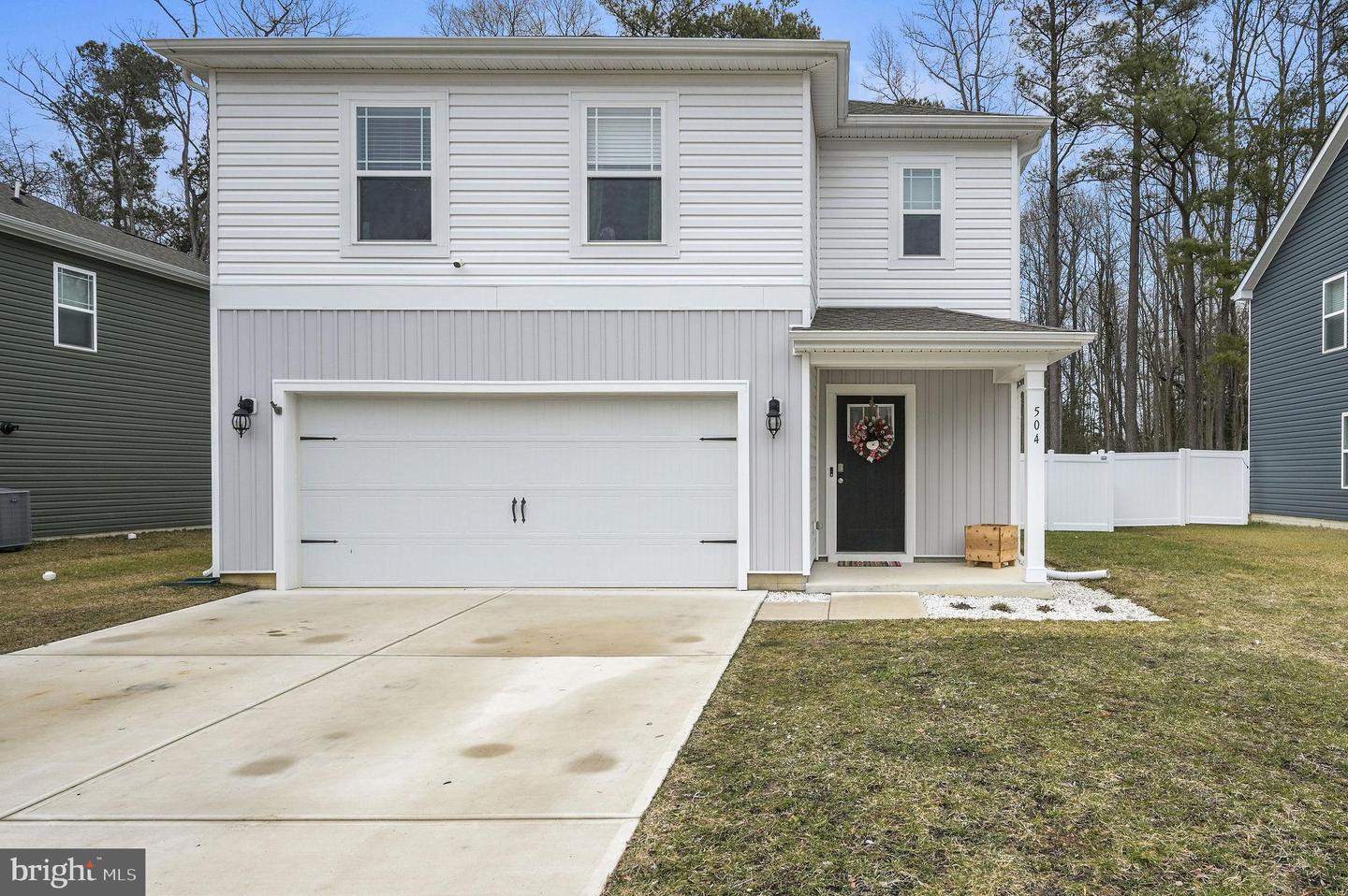 504 Currant Cir Property Photo 2
