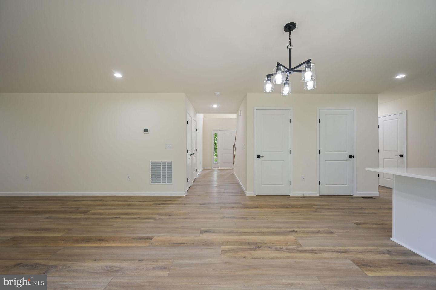 1317 Lochmeath Way Property Photo 21