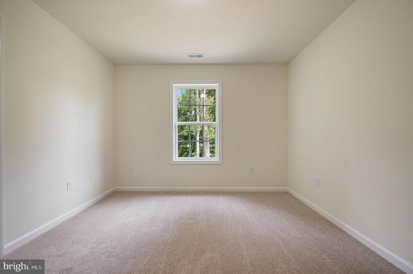 1317 Lochmeath Way Property Photo 30