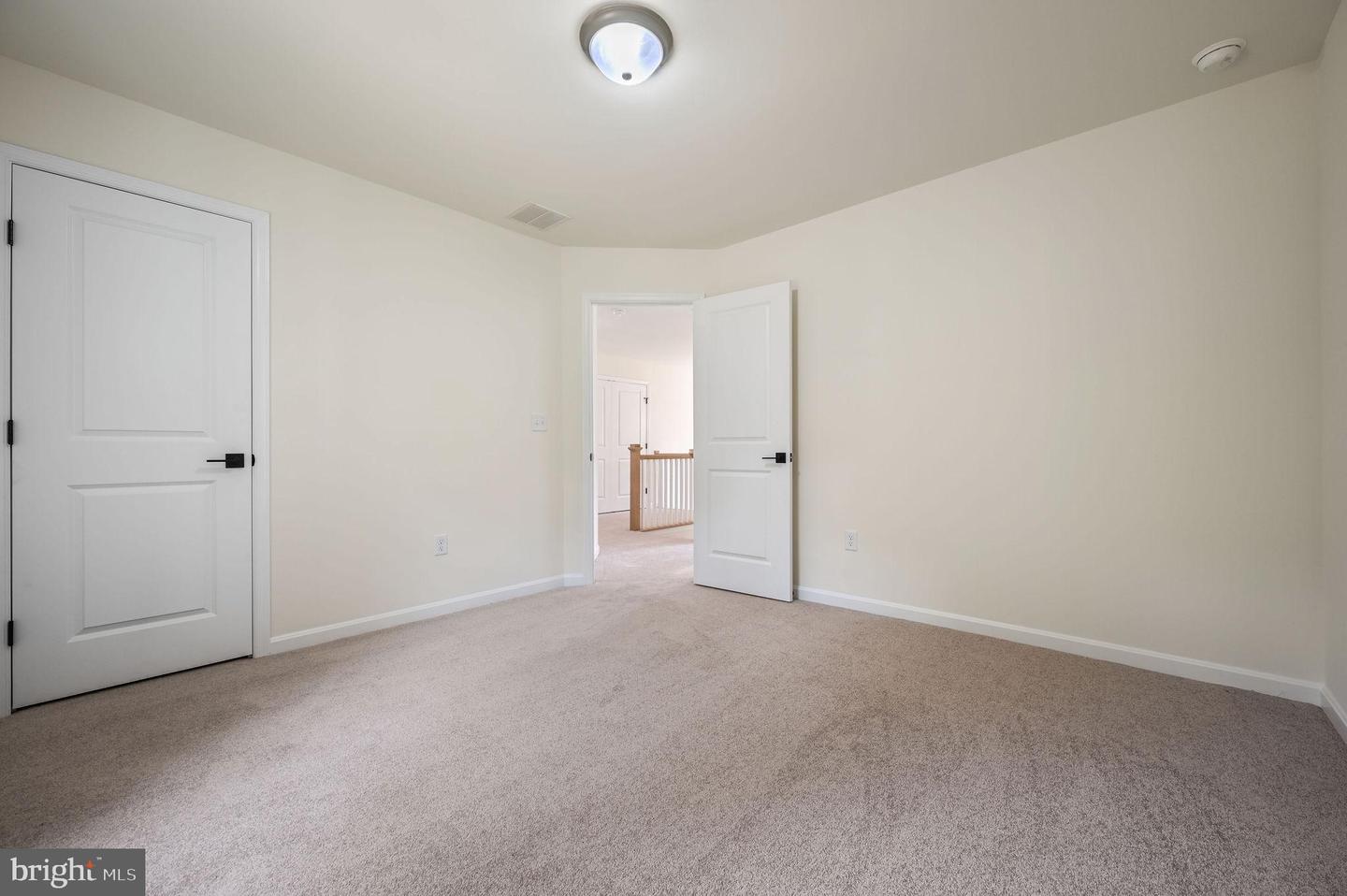 1317 Lochmeath Way Property Photo 32