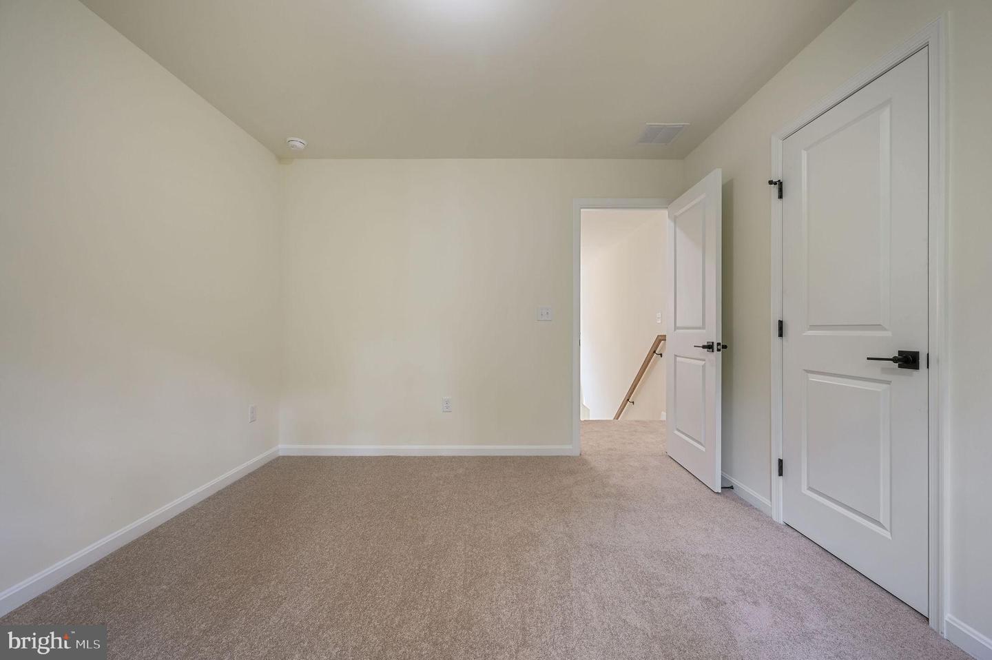 1317 Lochmeath Way Property Photo 35