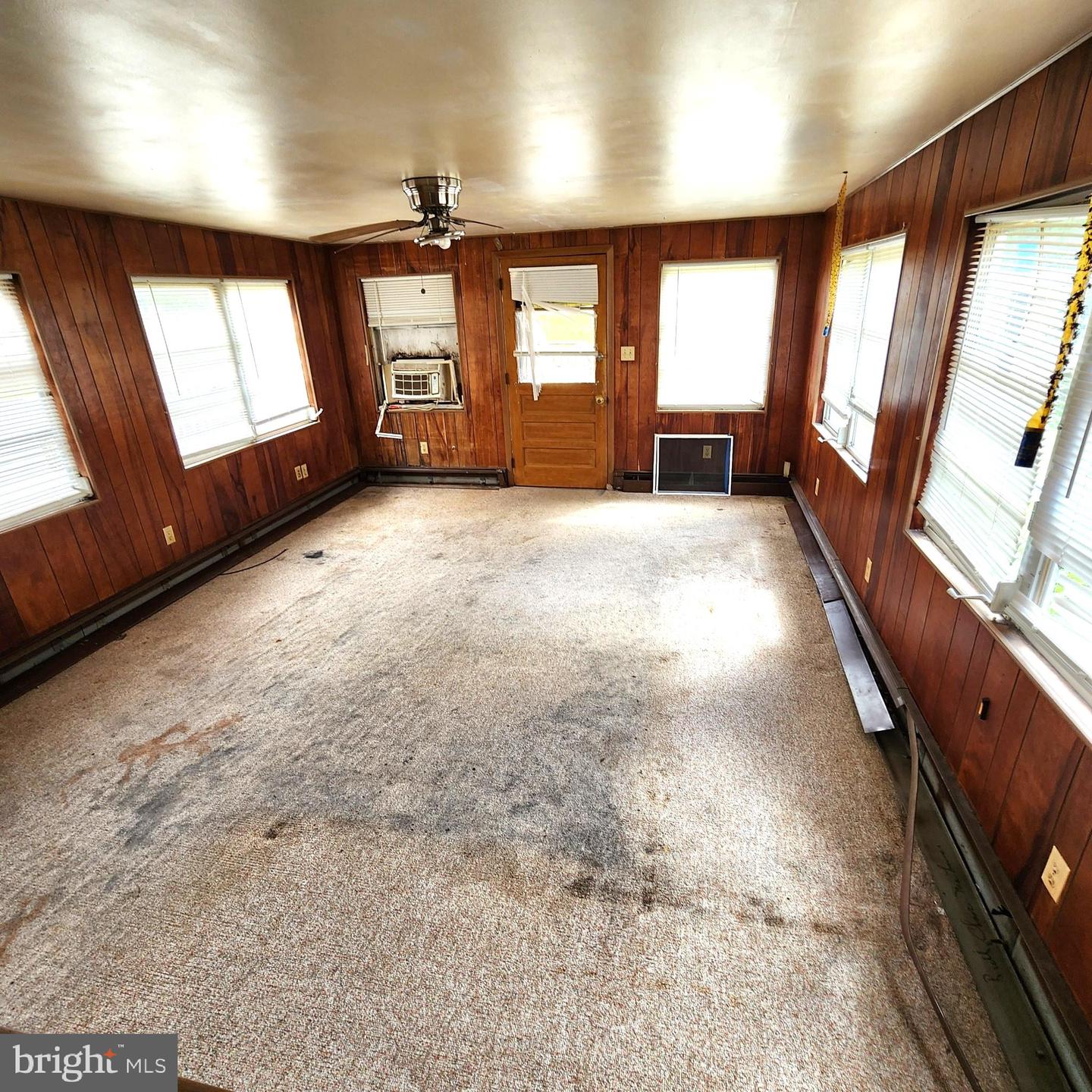 700 Canterbury Rd Property Photo 23