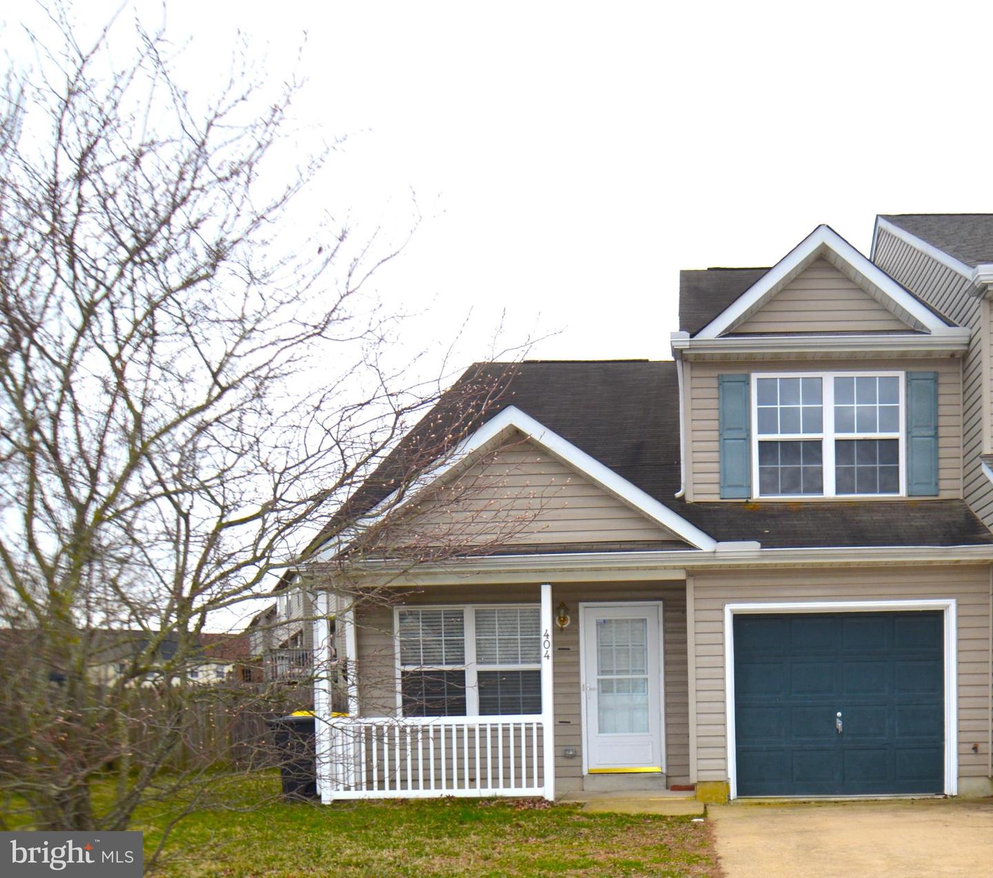404 WORCHESTER DR Property Photo 1