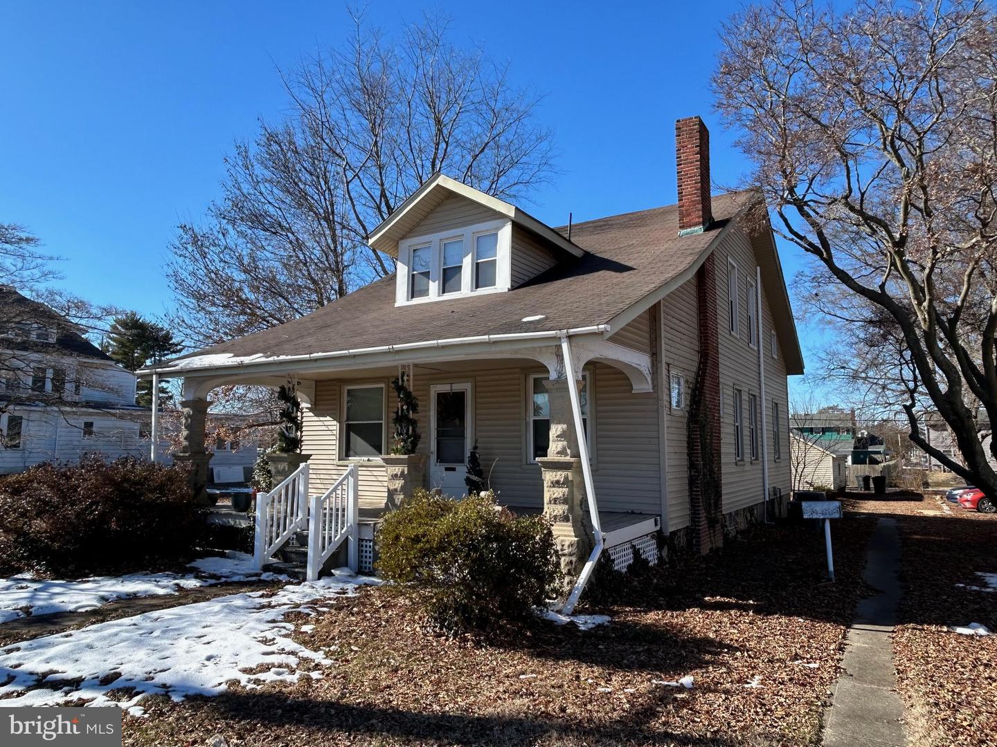 748 S State St Property Photo 1